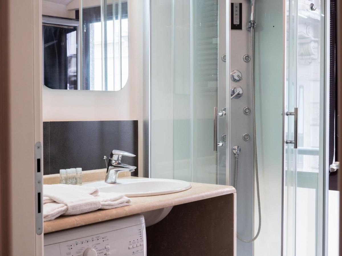 The Best Rent - Modern Duomo Apartment Milan Exterior photo